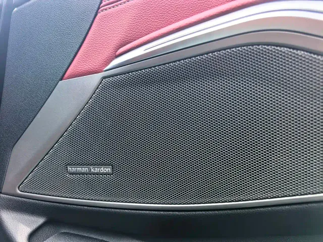 BMW 3 Series — Фото автомобиля 8