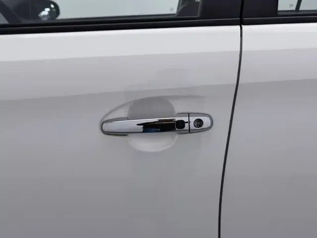 Toyota Vios — Фото автомобиля 18