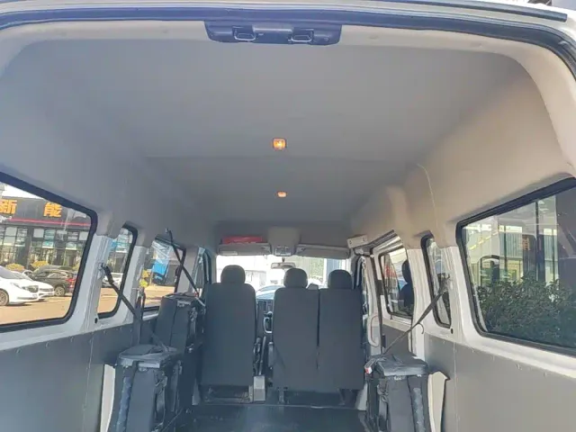 Maxus Xintu V80 — Фото автомобиля 17