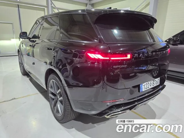 Land Rover Range Rover Sport — Фото автомобиля 2