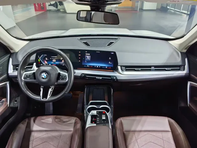 BMW X1 — Фото автомобиля 5