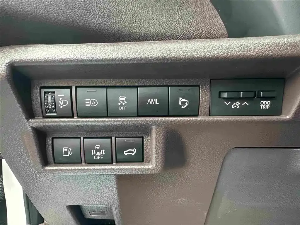 Toyota Toyota Sienna 2021 2.5L Hybrid Comfort Edition — Фото автомобиля 20
