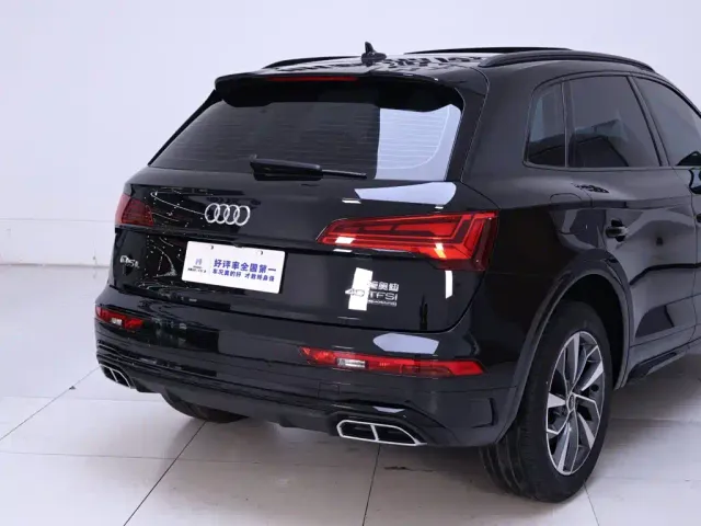 Audi Q5L — Фото автомобиля 8