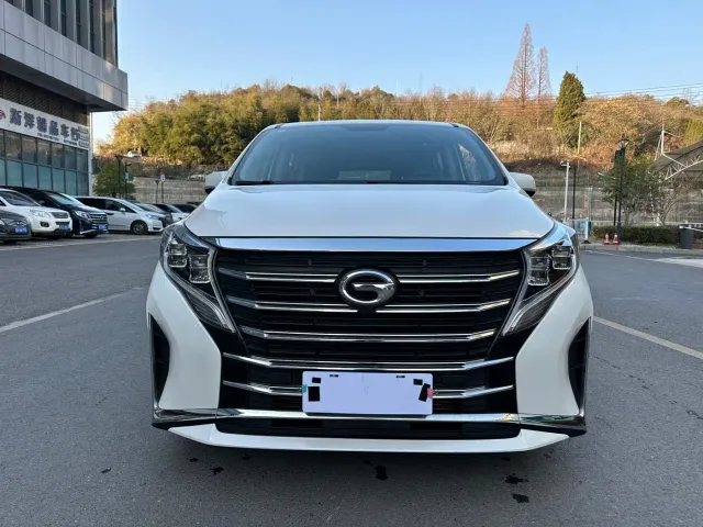 GAC Trumpchi M8 — Фото автомобиля 2