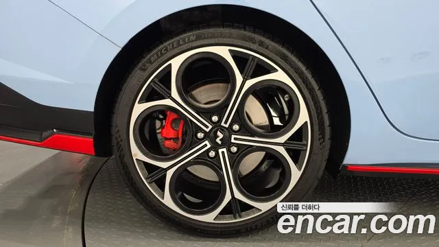 Hyundai Avante CN7 — Фото автомобиля 5