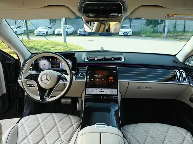 Mercedes-Benz Maybach S-Class — Фото автомобиля 20
