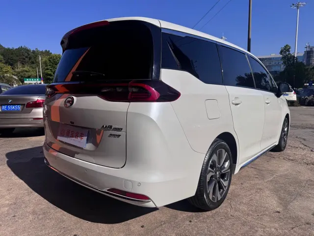 GAC Trumpchi M6 — Фото автомобиля 12