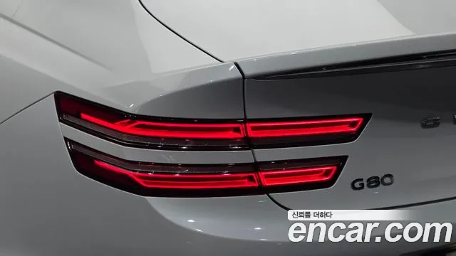Genesis G80 Бензин 2.5 турбо 2WD — Фото автомобиля 23