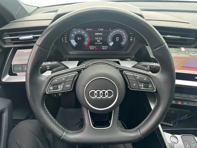 Audi A3 — Фото автомобиля 4