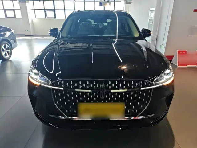 Lincoln Corsair — Фото автомобиля 2