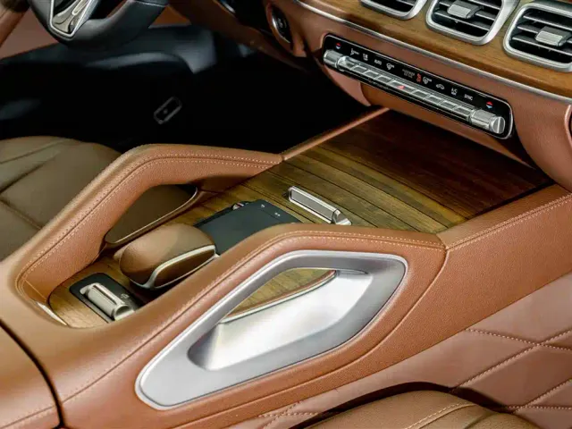 Mercedes-Benz GLE-Class — Фото автомобиля 20