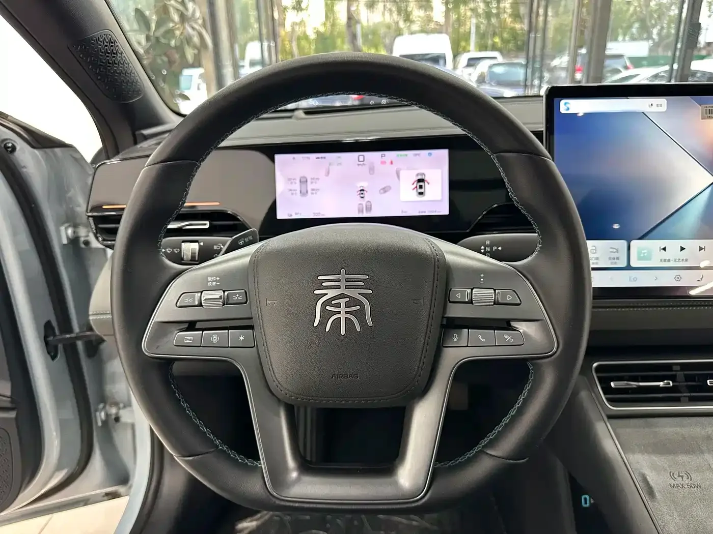 BYD Qin L 2025 Model EV 545KM Excellence Edition — Фото автомобиля 12