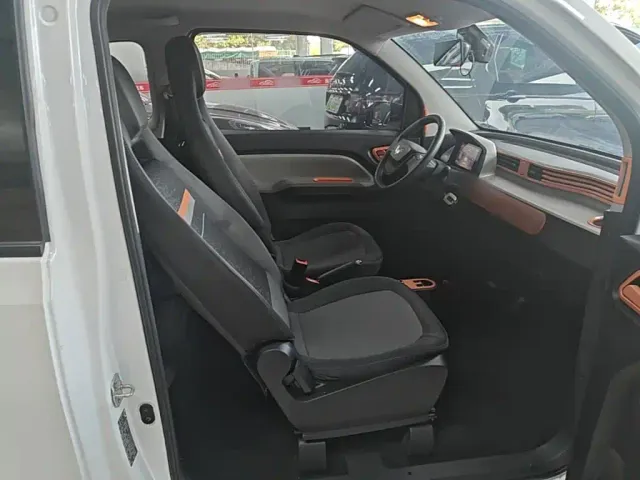 Wuling Hongguang Mini EV — Фото автомобиля 24