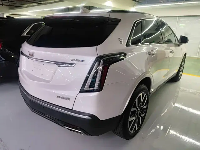 Cadillac XT5 — Фото автомобиля 6