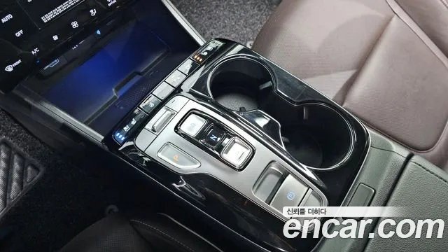Hyundai Tucson NX4 — Фото автомобиля 9