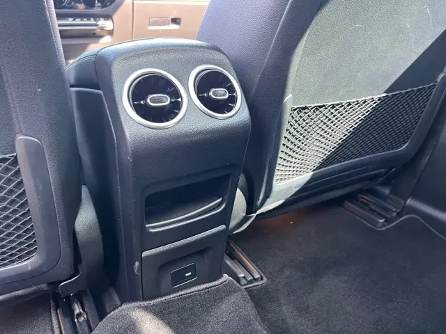 Mercedes-Benz EQA — Фото автомобиля 19