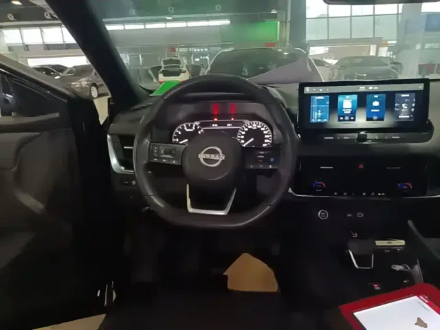 Nissan Qashqai — Фото автомобиля 10