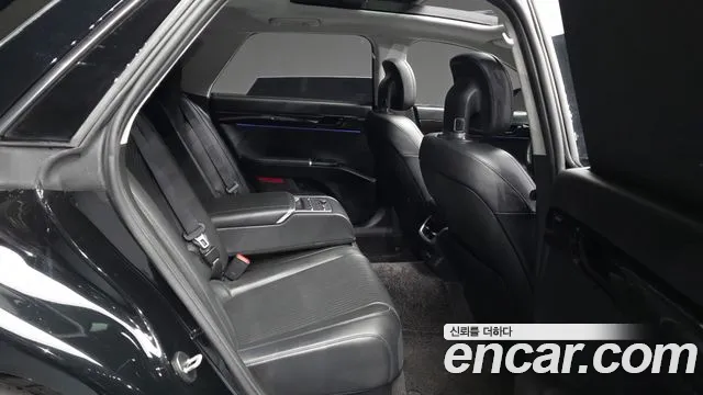 Hyundai Grandeur GN7 — Фото автомобиля 18