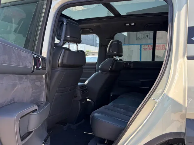 BYD FangChengBao Leopard 5 — Фото автомобиля 15