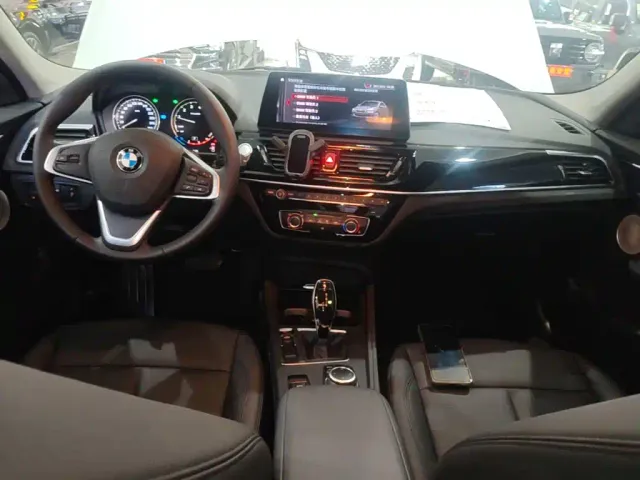 BMW 1 Series — Фото автомобиля 9