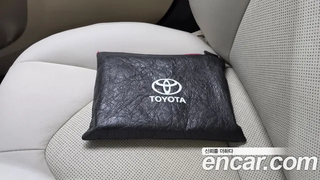 Toyota Camry — Фото автомобиля 14