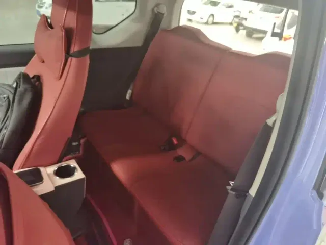 Wuling Hongguang Mini EV — Фото автомобиля 16
