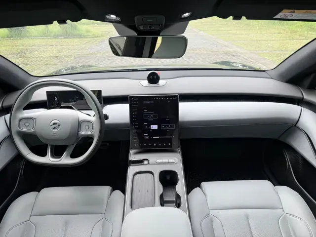 Nio ET5 Touring — Фото автомобиля 7