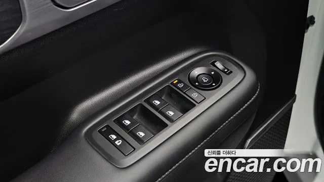 Hyundai Santa Fe MX5 — Фото автомобиля 15
