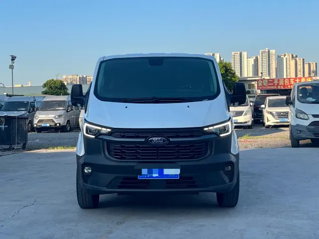 Ford Transit — Фото автомобиля 2