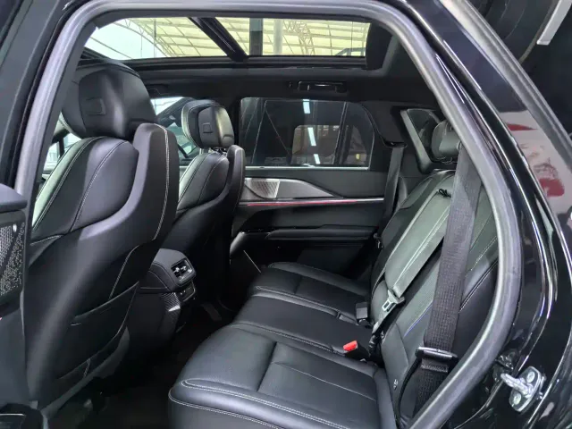 Cadillac XT5 — Фото автомобиля 10