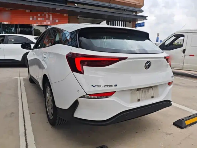 Buick Velite 6 — Фото автомобиля 4