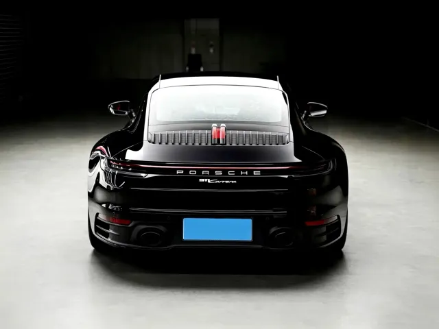 Porsche 911 — Фото автомобиля 6