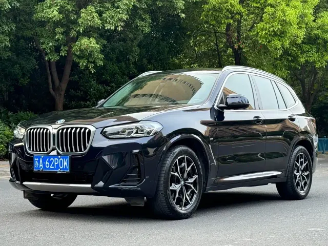 BMW X3 — Фото автомобиля 2