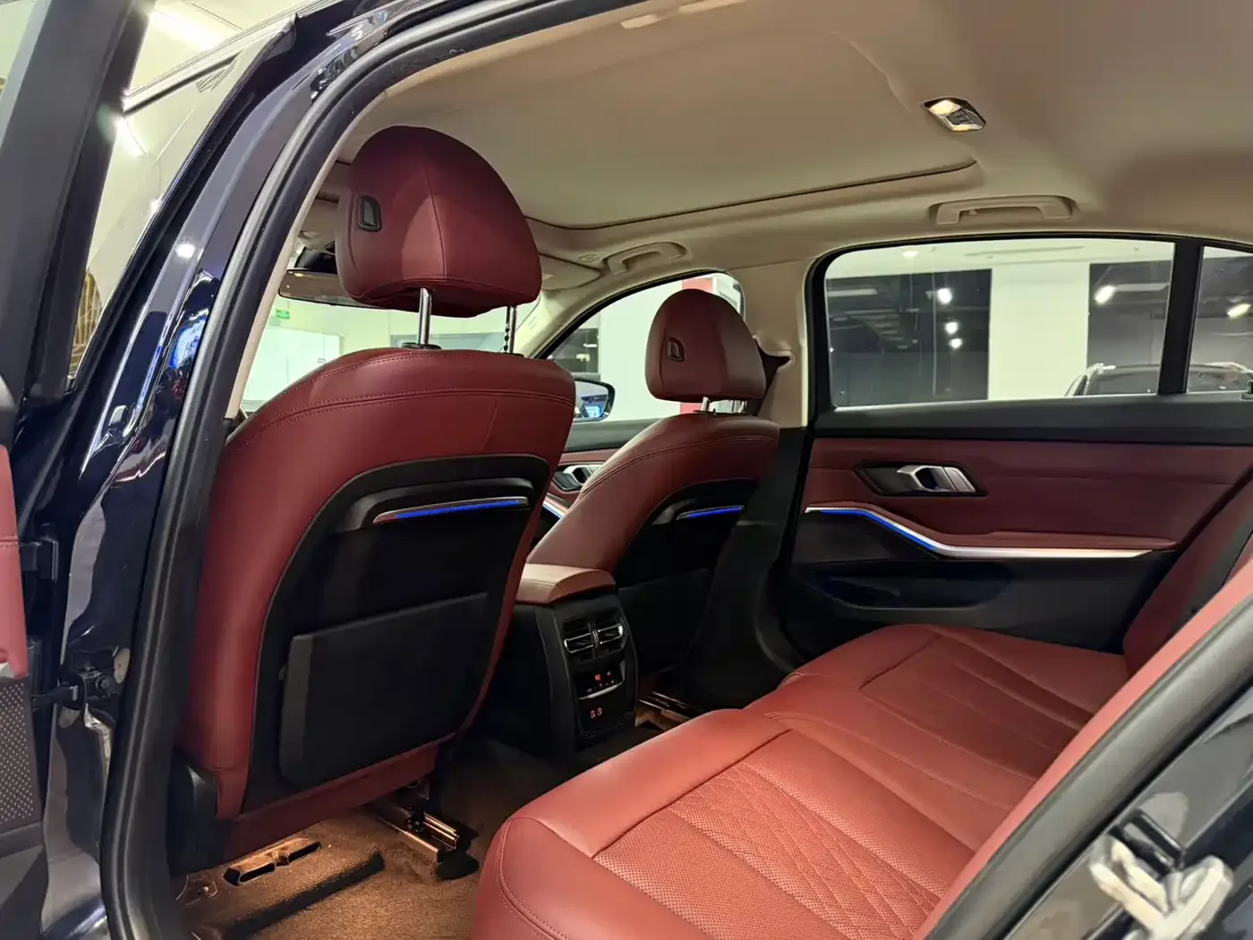 BMW BMW 3 Series 2022 325Li M Sport Package — Фото автомобиля 6