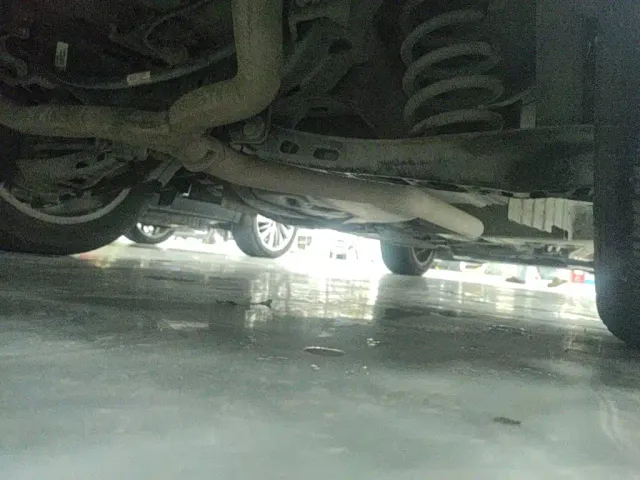Buick Envision Plus — Фото автомобиля 16