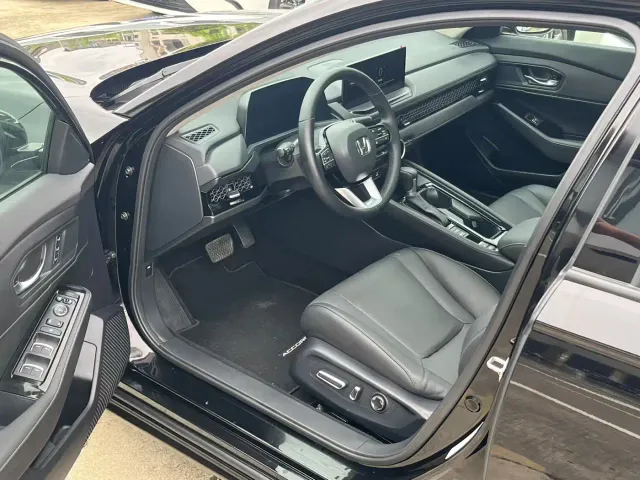 Honda Accord — Фото автомобиля 4
