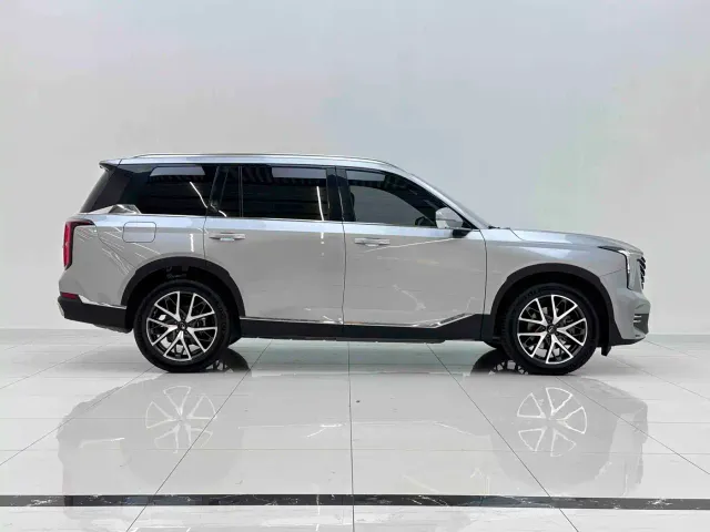 GAC Trumpchi GS8 — Фото автомобиля 4