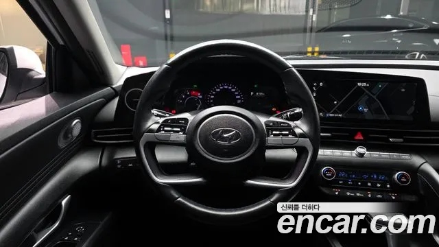 Hyundai AVANTE Avante (CN7) — Фото автомобиля 13