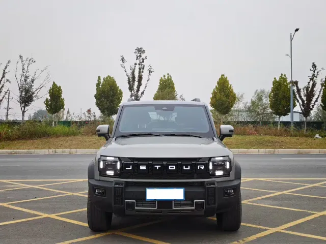 Jetour T2 — Фото автомобиля 2