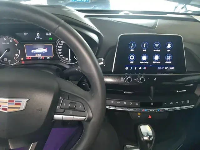 Cadillac CT4 — Фото автомобиля 9