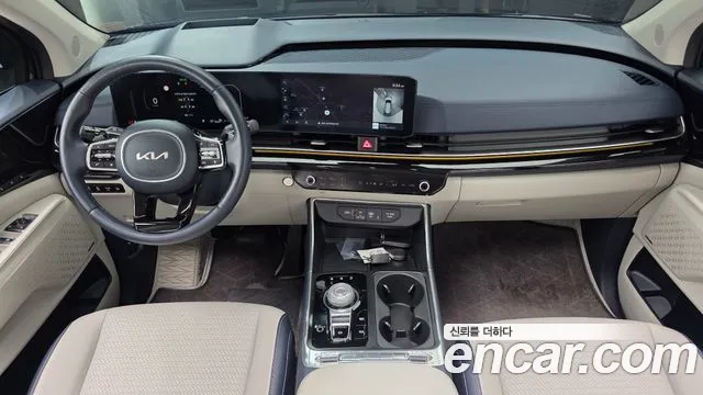 Kia Carnival — Фото автомобиля 7