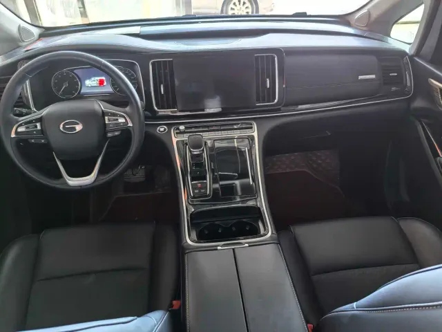 GAC Trumpchi M8 — Фото автомобиля 8