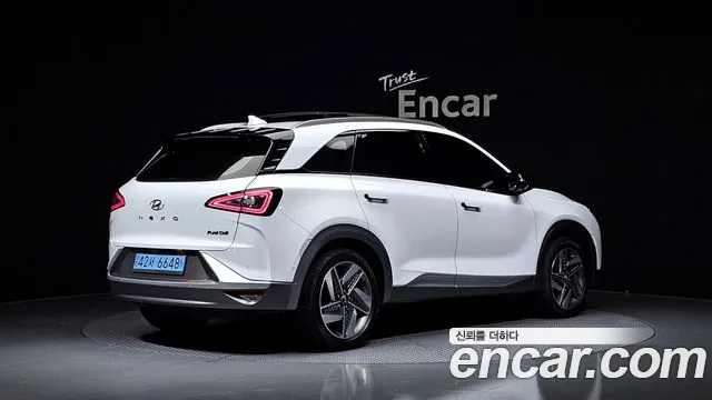 Hyundai Nexo Nexo Premium — Фото автомобиля 2