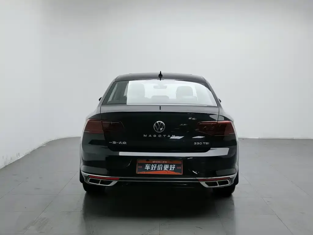 Volkswagen Magotan 2023 Model 2 Million Commemorative Edition 330TSI DSG Luxury — Фото автомобиля 4