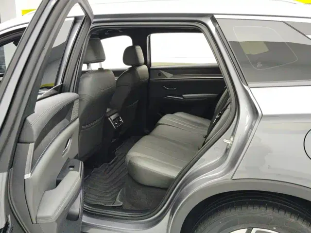 BYD Song Pro — Фото автомобиля 11