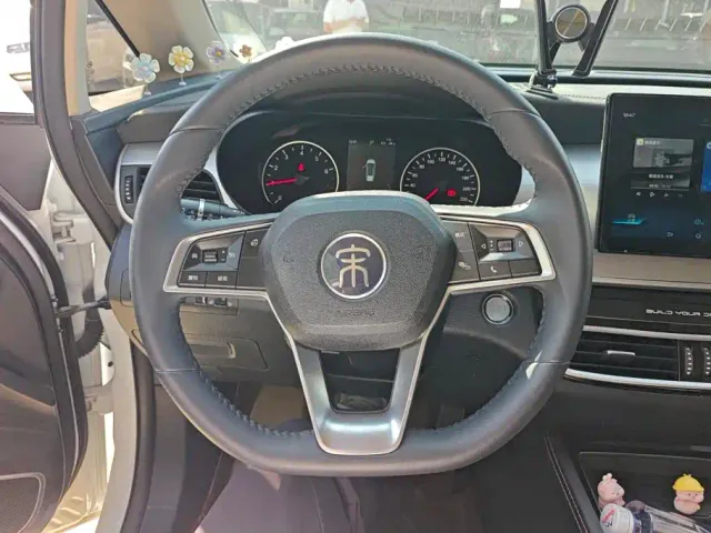 BYD Song MAX — Фото автомобиля 15