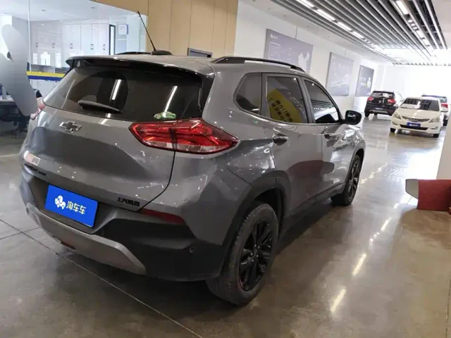 Chevrolet Trax — Фото автомобиля 3