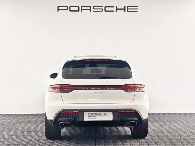 Porsche Macan — Фото автомобиля 4