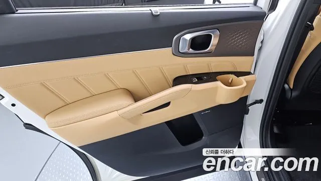 Kia Sorento Sorento 4-е поколение Бензин 2.5T 4WD — Фото автомобиля 19