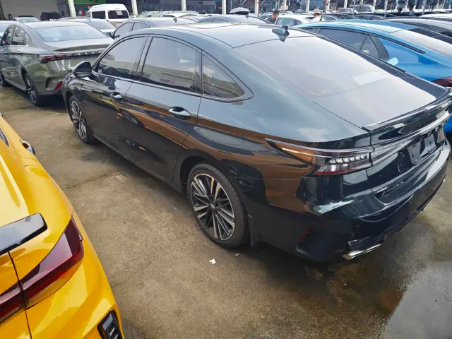 Chery Arrizo 8 — Фото автомобиля 15